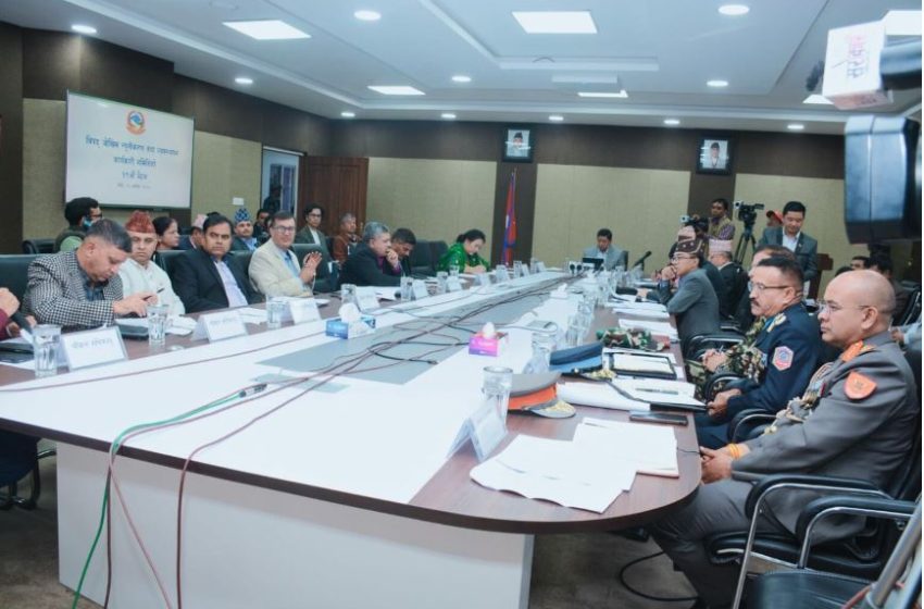 भूकम्पबाट प्रभावित  परिवारलाई अस्थायी आवास निर्माण गर्न ५० हजार दिने निर्णय