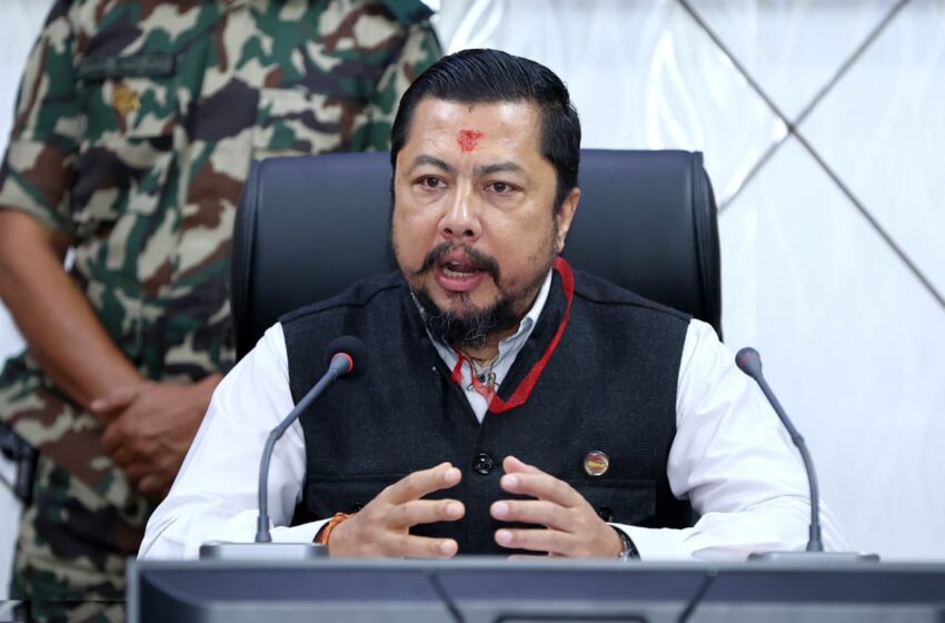  डिजिटल माध्यमबाट विद्युत महसुल तिर्न ऊर्जामन्त्री श्रेष्ठको अपिल